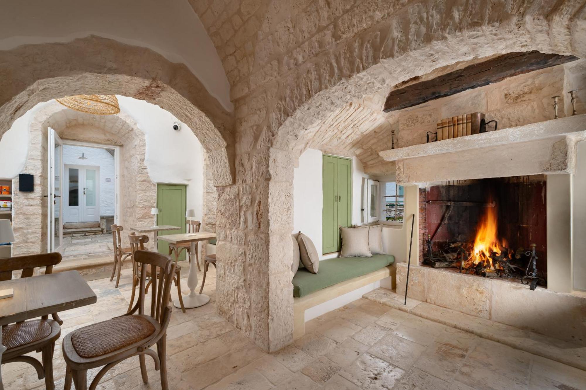 Agriturismo Masseria Aprile Locorotondo Luaran gambar