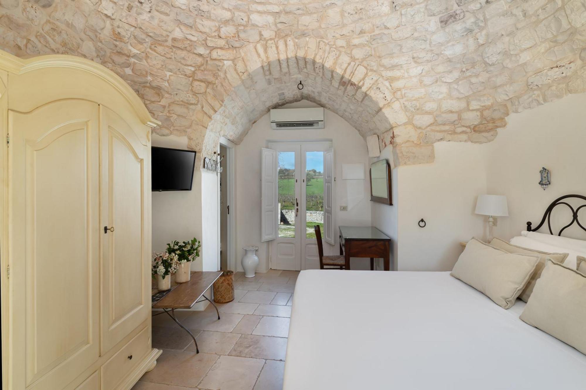 Agriturismo Masseria Aprile Locorotondo Luaran gambar